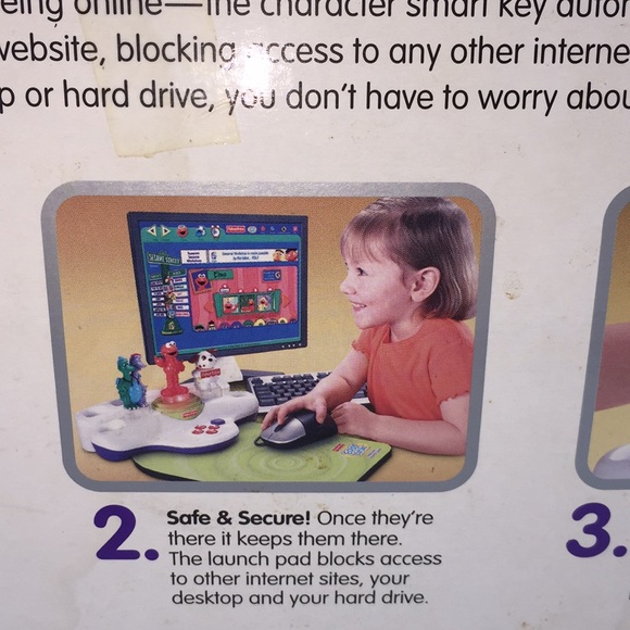 Fisher-Price Internet Computer Launch Pad Elmo Spot Dragontales Learning Toy - Picture 9 of 13